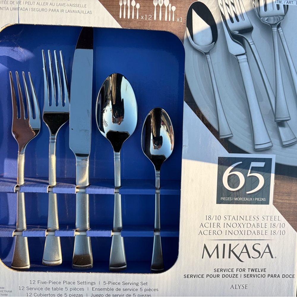 Mikasa Alyse 65 PC Set, 18/10 Stainless Steel Flatware Service for 12 - Picture 8 of 8